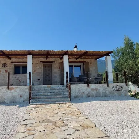 Efthalia Villa *